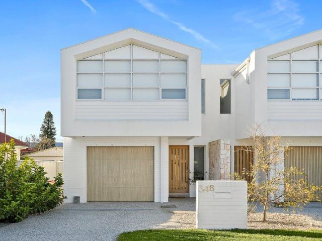 Luxury Torrens Title Four Bedroom Family Home