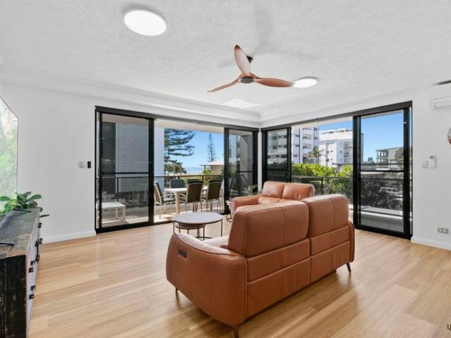 LUXURY THREE BEDROOM UNFURNISHED BEACHSIDE APARTMENT WITH OCEAN VIEWS!
