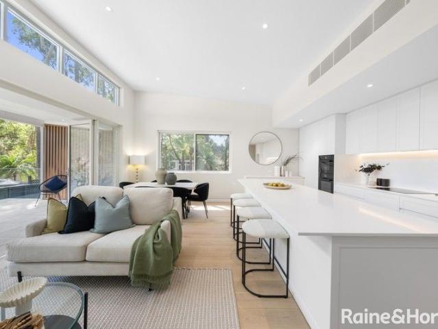 Luxury Three Bedroom Avalon Beach Residence