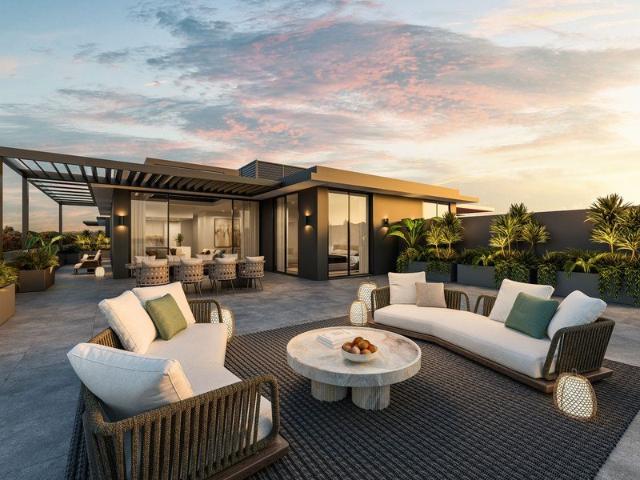 LUXURY THREE BEDROOM PENTHOUSE WITH EXPANSIVE TERRACE LIVING