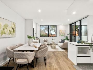 Luxury Two Bedroom Apartment with an Unmatched Lifestyle & Convenience Location