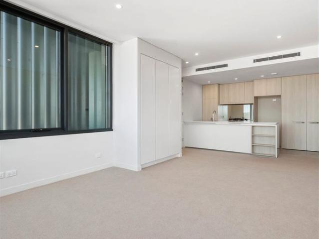 LUXURY TWO BEDROOM in the Heart of Norwest