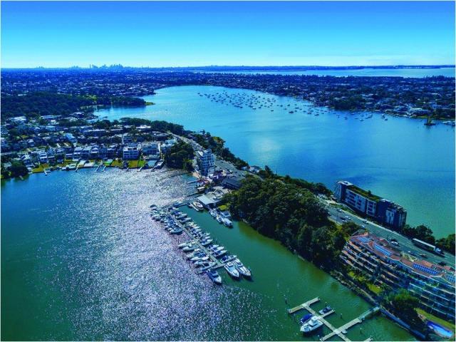 Luxury Two Bedroom Waterfront Apartment