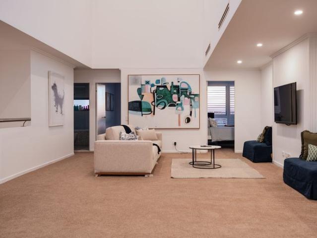 LUXURY TWO LEVEL FURNISHED PENTHOUSE | PRIVATE LIFT | PANORAMIC COASTAL VIEWS