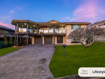 Luxury Two Level Living Just Steps from the River & Boat Ramps
