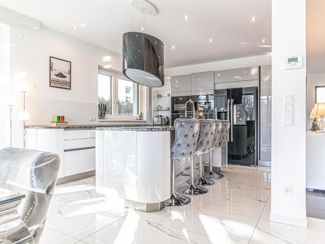 Luxury Vienna Villa: Perfect for a big family, Vienna Amsterdam Apartments for Rent