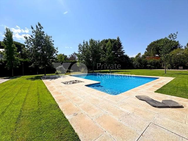 Luxury Villa for rent in Boadilla del Monte, Spain