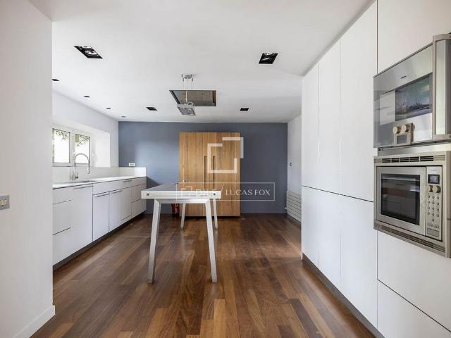 Luxury Villa for rent in Barcelona, Catalonia