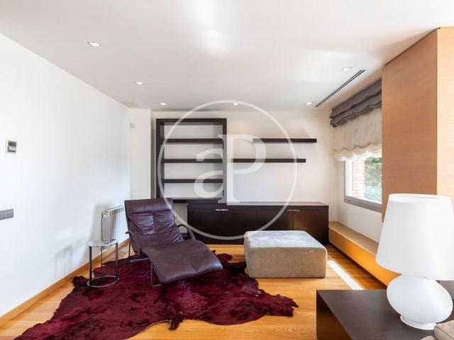 Luxury Villa for rent in Barcelona, Catalonia