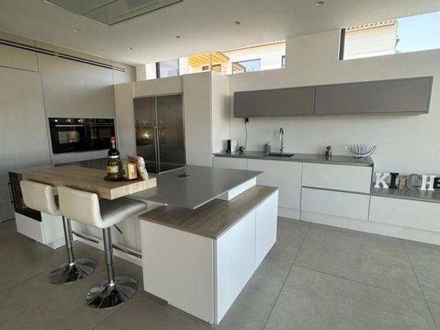 Luxury Villa for rent in Benalmádena, Andalusia