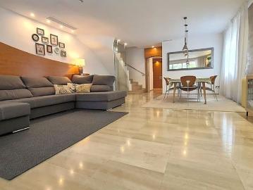 Luxury Villa for rent in Gavà, Spain