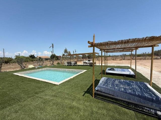 Luxury Villa for rent in Daimés, Valencia