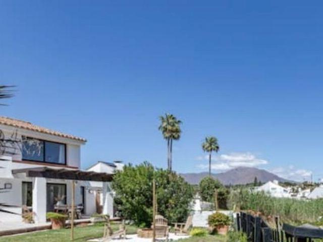 Luxury Villa for rent in Estepona, Andalusia
