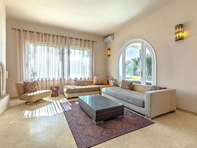 Luxury Villa for rent in Estepona, Spain