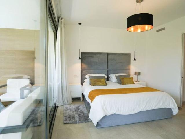 Luxury Villa for rent in Estepona, Spain