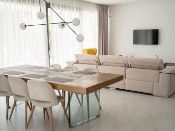 Luxury Villa for rent in Finestrat, Valencia