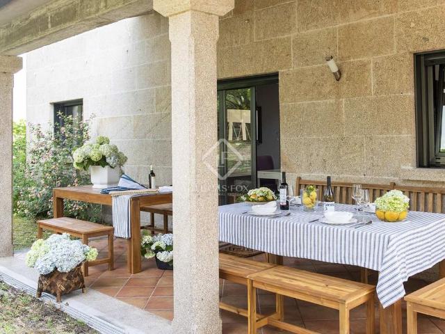 6 bedroom luxury Villa for rent in Hio, Galicia