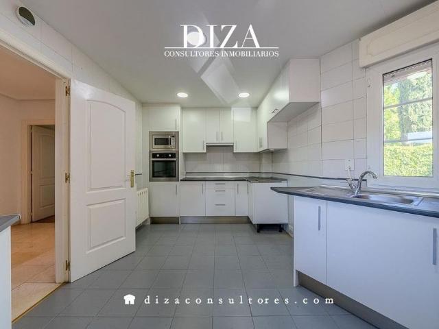 Luxury Villa for rent in Madrid, Spain