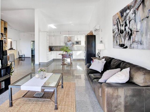 Luxury Villa for rent in Marbella Del Este, Spain