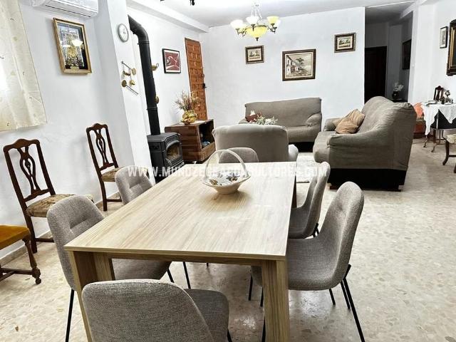 Luxury Villa for rent in Navas del Selpillar, Andalusia