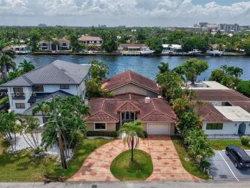 Luxury Villa for rent in Pompano Beach, Florida
