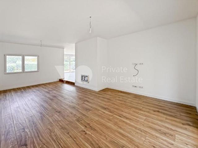 Luxury Villa for rent in Villaviciosa de Odón, Autonomous Region of Madrid