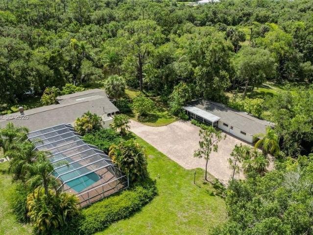 Luxury Villa for sale in Alva, United States