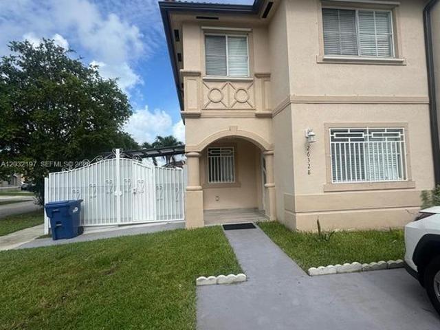 Luxury Villa for sale in Homestead, Florida