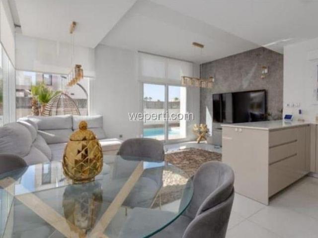 Luxury Villa in Benijófar, for rent