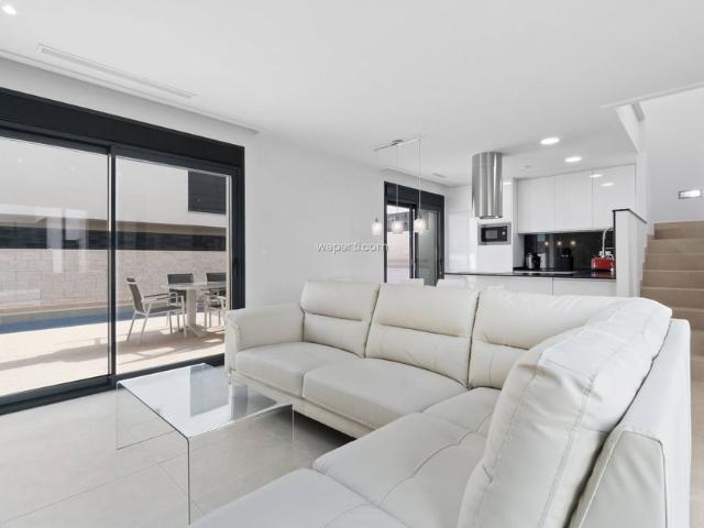 Luxury Villa in Benijófar, for rent
