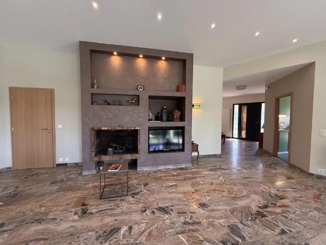 LUXURY VILLA IN VESSY WITH COUNTRYSIDE VIEW AND SWIMMING POOL
