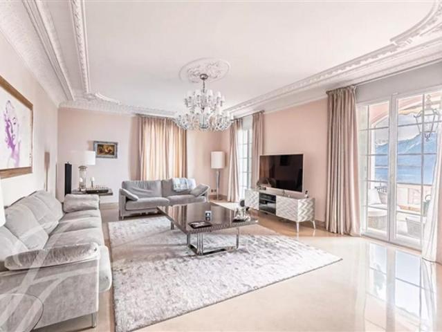 LUX DUPLEX MIT 180° ANSICHT