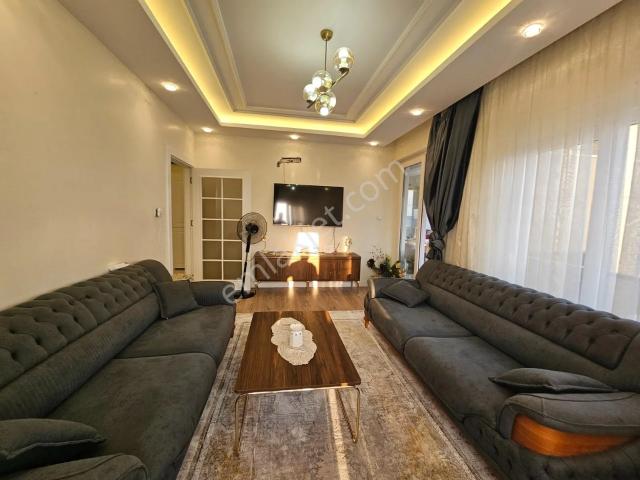 Lüx Eşyalı 45 Bin Tl.kiracili Satılık Geniş 2+1 Daire