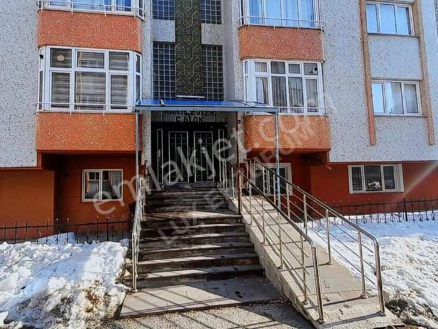 Lüx Erzurum'dan Yıldızkent'te Satılık 3+1 Daire