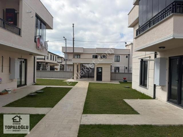 Lüx Havuzlu Sitede 2+1 Kiralık Boş Daire