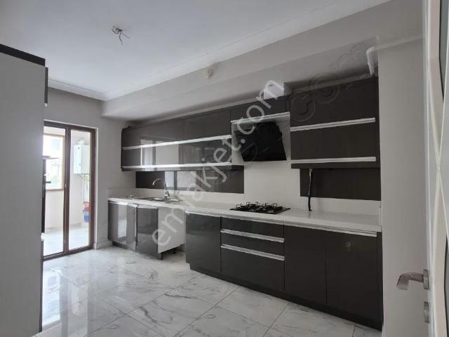 Lüx Site İçersinde 3+1 Kiralık Daire