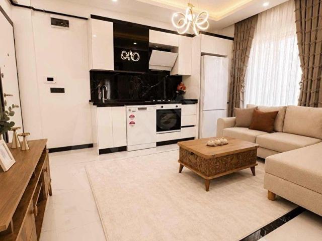 LÜX SIFIR EŞYALI 1+1 ÇİFT BALKON ARAKAT GENİŞ KULLANIM ALANI