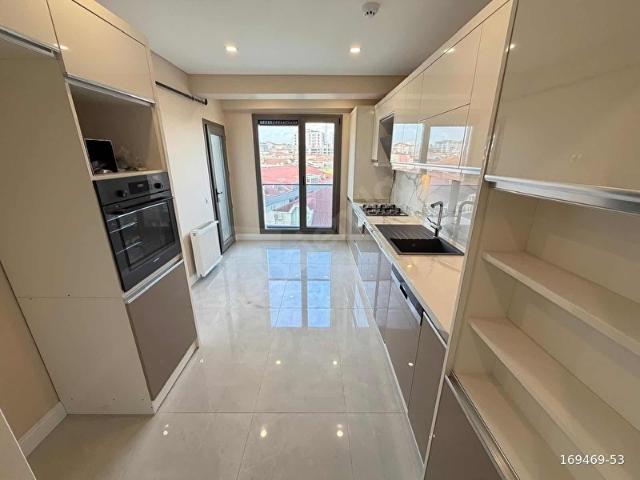 LÜX REZİDANCE OTURUMA HAZIR 3+1 126 M2 NET DAİRELER