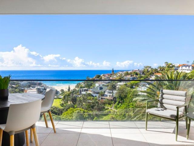Luxe Ocean View Living in Exclusive 'Skye' Tamarama