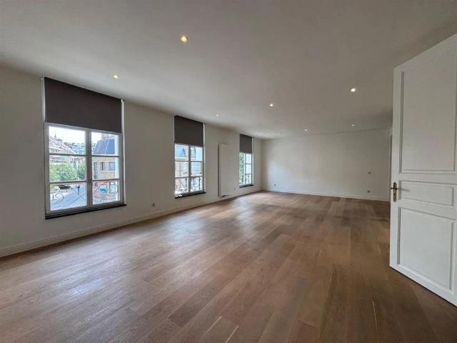 Luxe appartement van 173 m² op het Keizersplein te Aalst