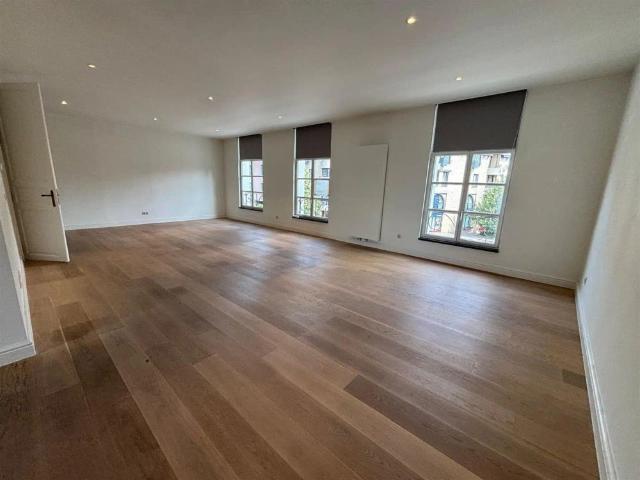 Luxe appartement van 173 m² op het Keizersplein te Aalst