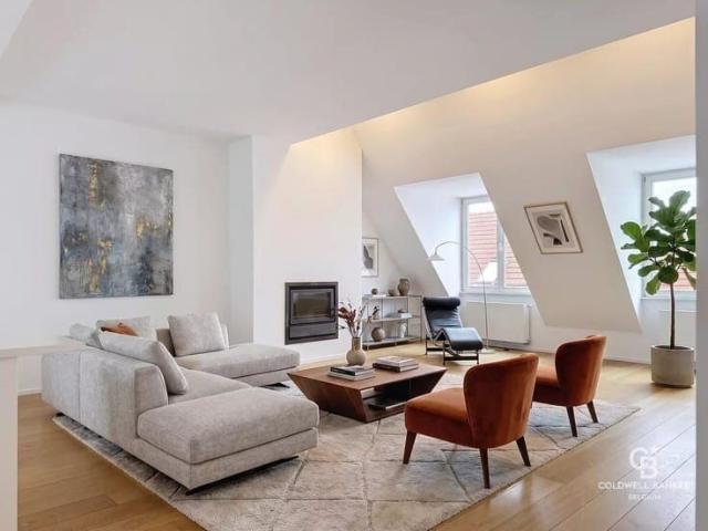 Luxe appartement/penthouse met 2 slaapkamers / Louizawijk