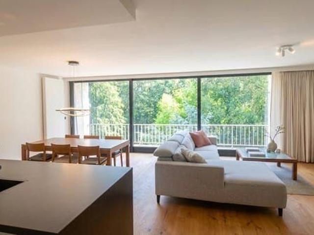 Luxe 2 slpk apt met groen uitzicht, Brugge