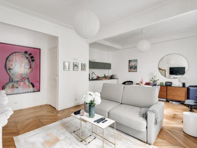 LUXEMBOURG LOCATION MEUBLEE 1 CHAMBRE 75005