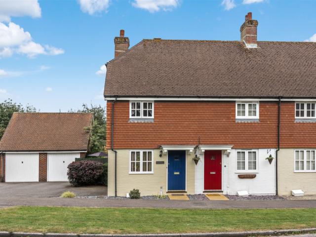 Luxford Way, Billingshurst, RH14
