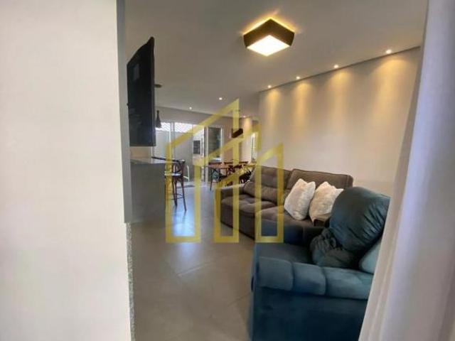 LUXO E CONFORTO NO PORTÃO | SOBRADO ALTO PADRÃO COM SUÍTE E CLOSET