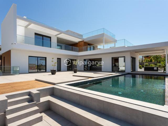 Luxo e Conforto nesta sofisticada moradia T4 em Albufeira co. 660m² Albufeira e Olhos de Água