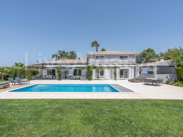 Luxo | Villa T3+2 de Luxo com Venda em Barão de São João L. 191m² Bensafrim e Barão de São João