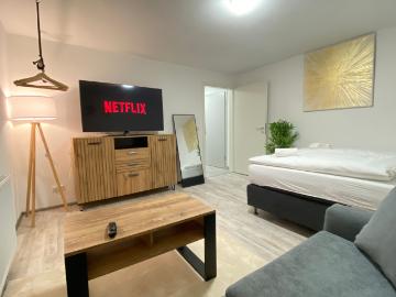 LUXOMES: Design Apartment private Parking