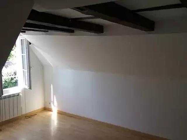 Luynes 37230 Achat / Vente appartement 3 pièces t3 au dernier étage